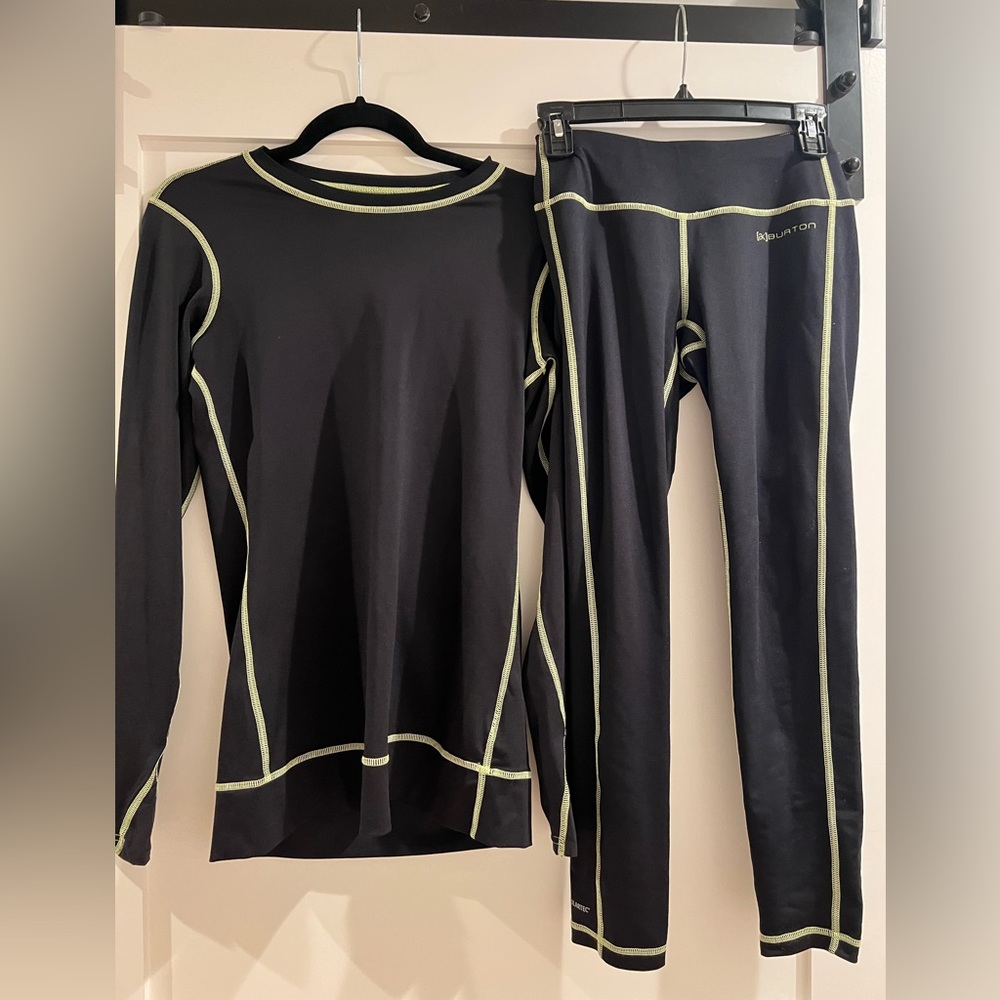 Burton undergarments for ski or snowboarding, size Small